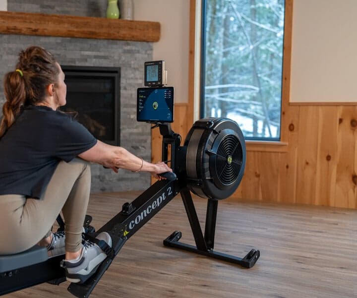 Women Rowing on Concept2 RowErg with ErgData Real time loop